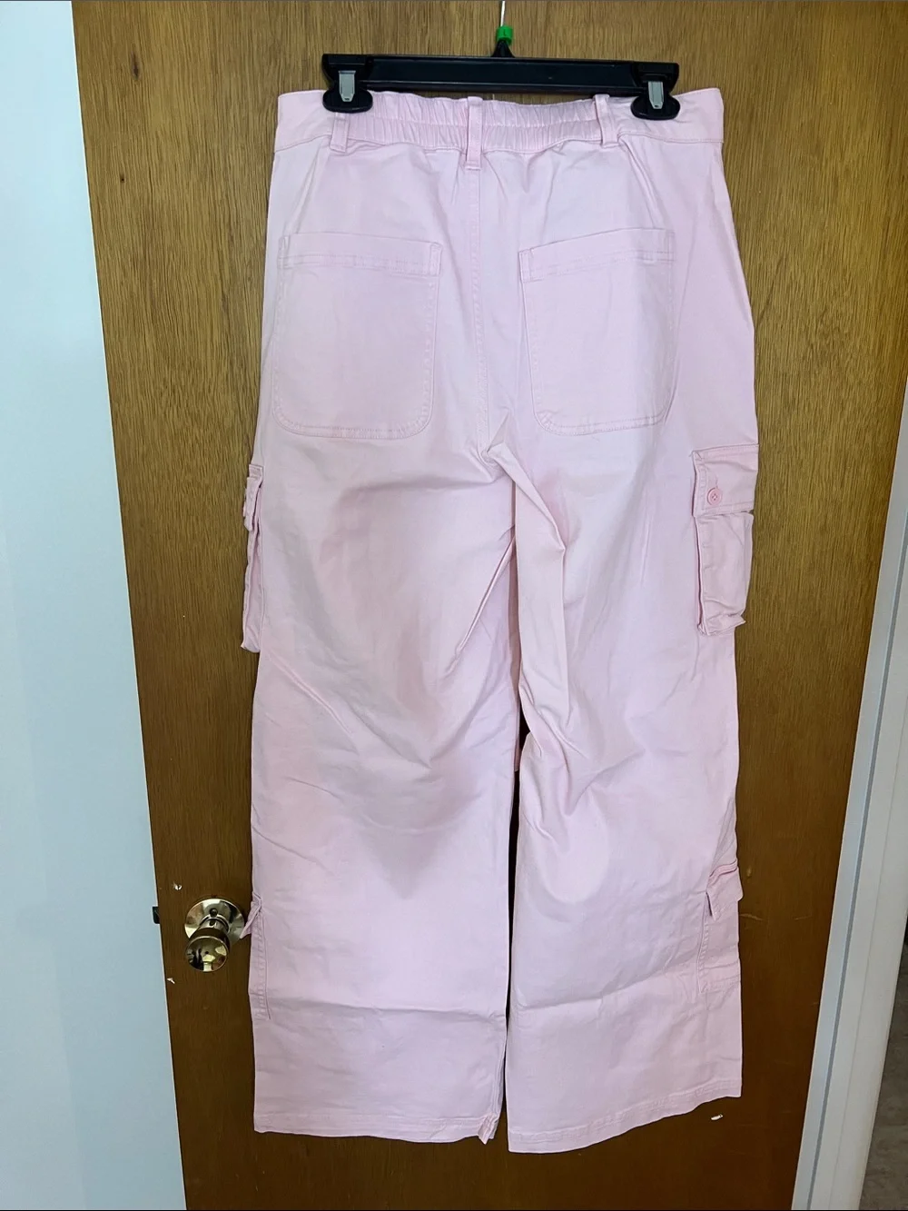 Ladies cargo pants. Size Medium
